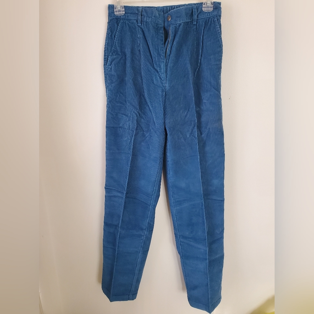 Vintage Women’s L.L. Bean Medium Blue Courderoy Pants - 4T